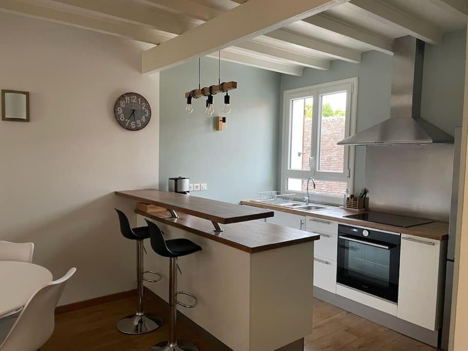 Tiny Paradise - 2 Bedrooms Apartment Montigny-sur-Loing エクステリア 写真